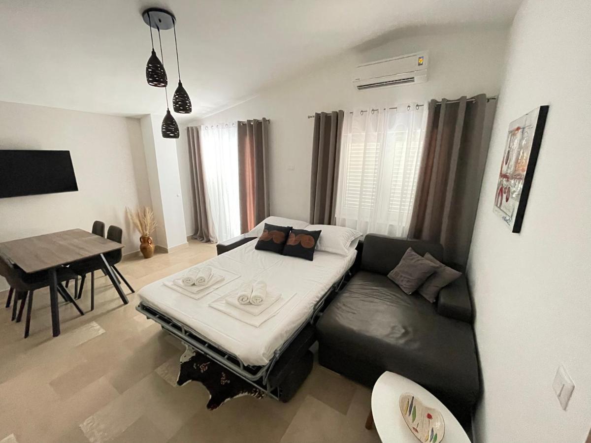 Villa Franko 巴什卡沃达 外观 照片
